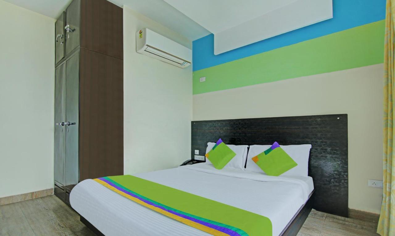 Itsy Hotels Nyra Gurgáon Kültér fotó