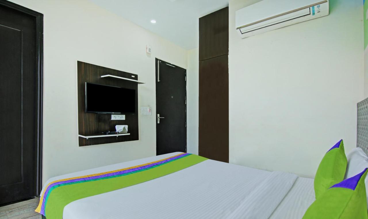 Itsy Hotels Nyra Gurgáon Kültér fotó